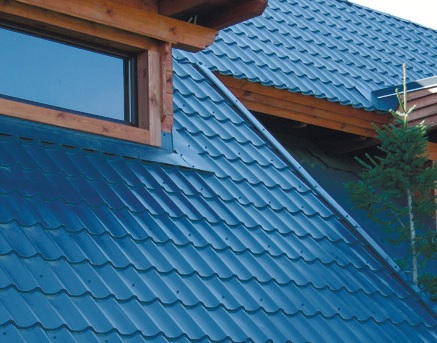 металлочерепица Монтеррей на крыше
